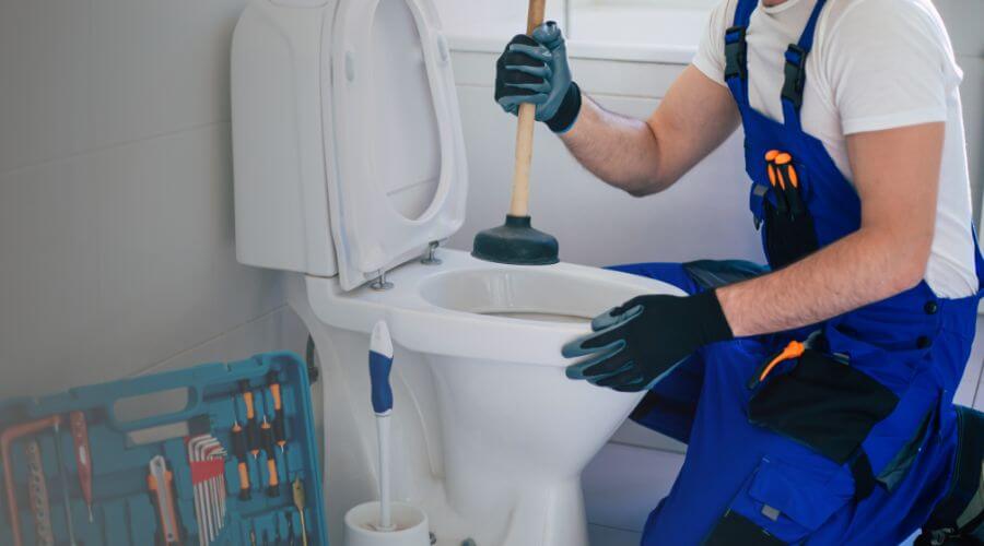 Expert burst pipe repair services in Thor, IA